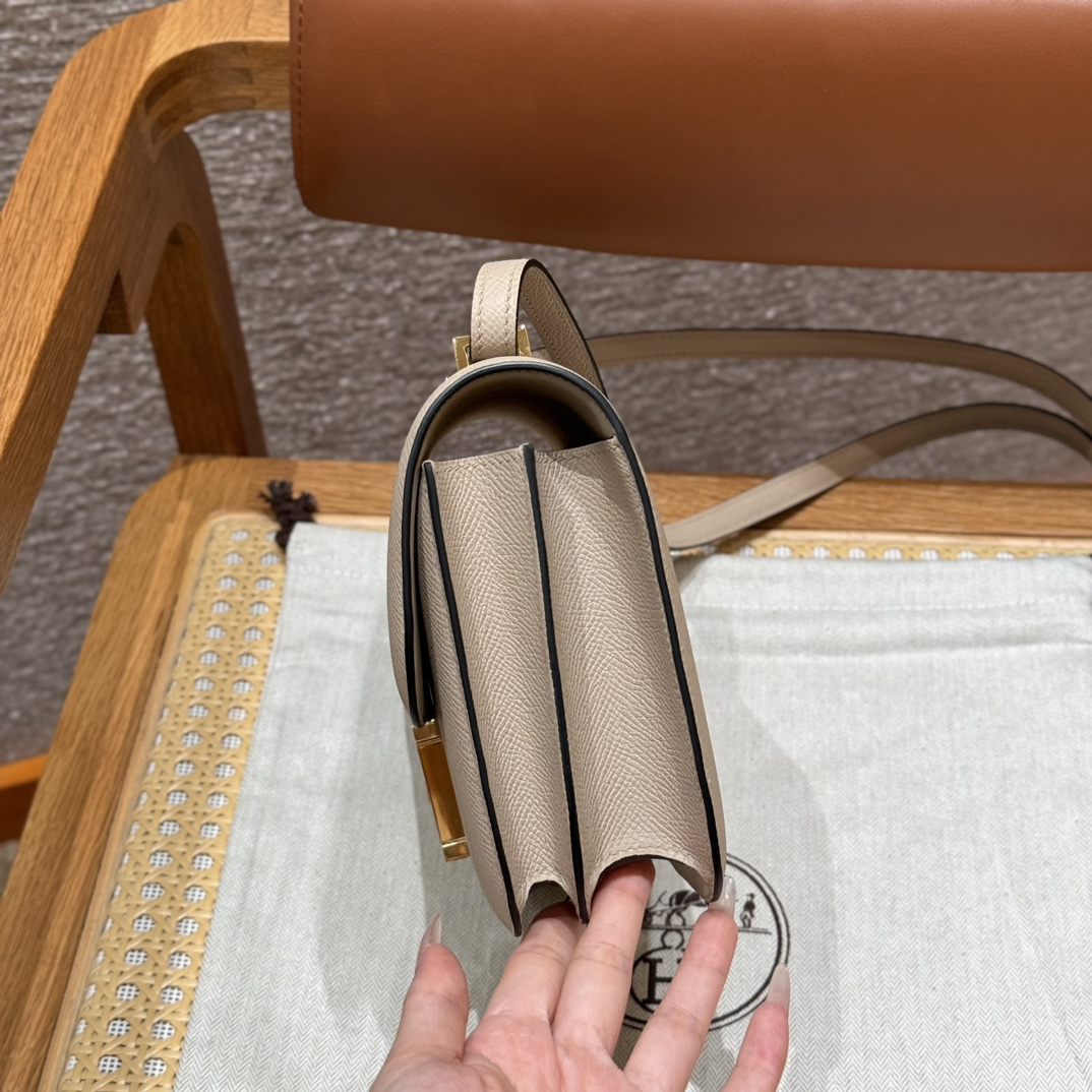 Hermès Constance 19 Gris tourtelle Epsom