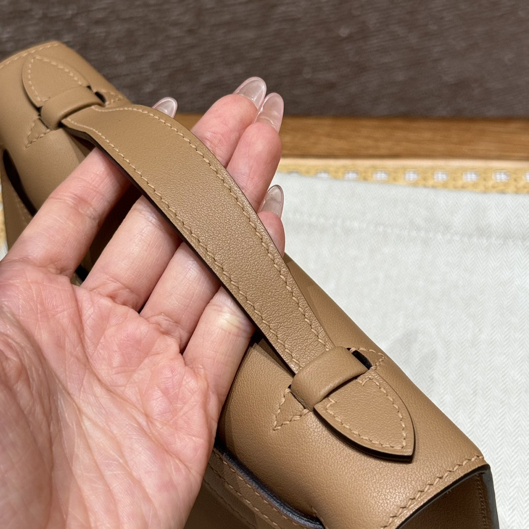 Hermès  Kelly Pochette 1 Chai Swift
