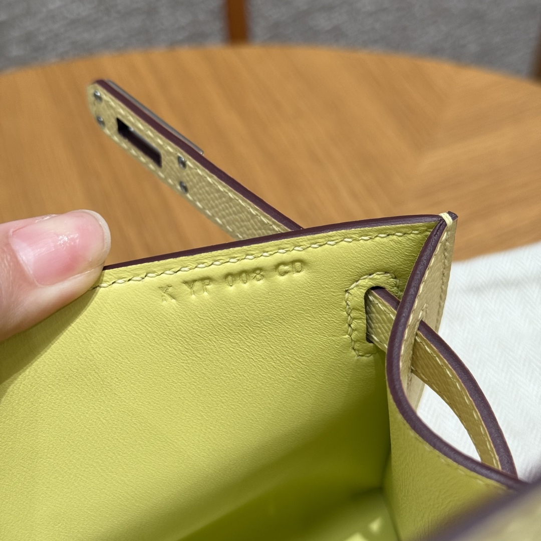Hermès  Kelly Pochette 1 Jaune Poussin Epsom