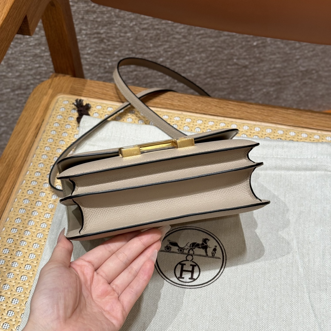 Hermès Constance 19 Gris tourtelle Epsom