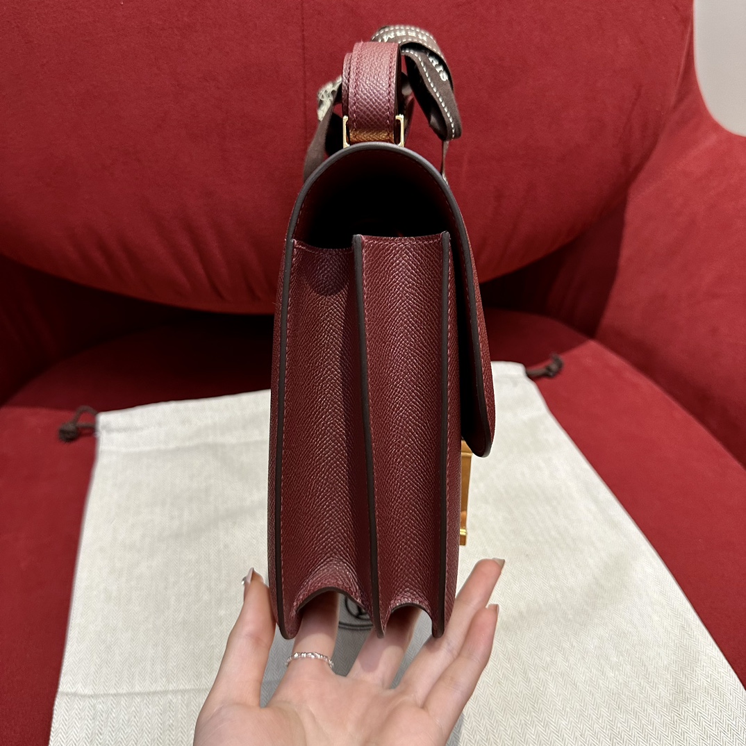 Hermès Constance 24 H Red Epsom