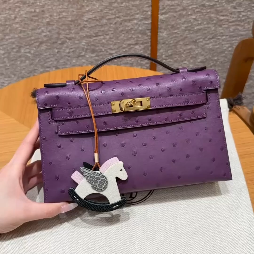 Hermès  Kelly Pochette 1  Anemone KK ostrich imported