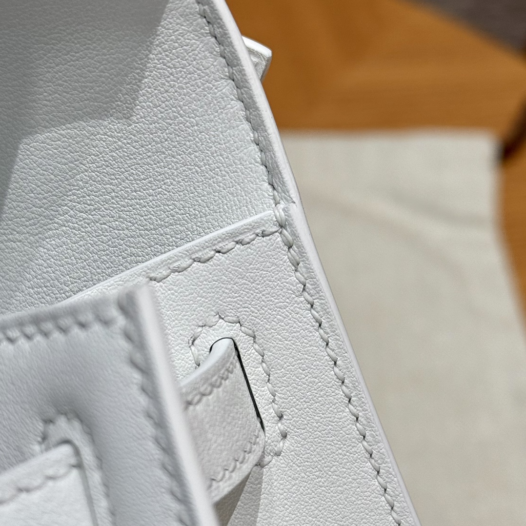 Hermès  Kelly Pochette 1 Blanc Swift