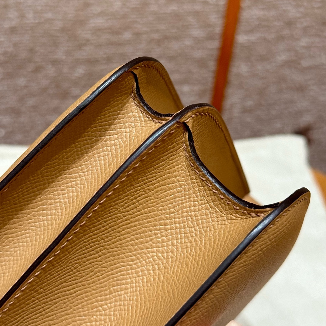 Hermès Constance 24 Chai Epsom