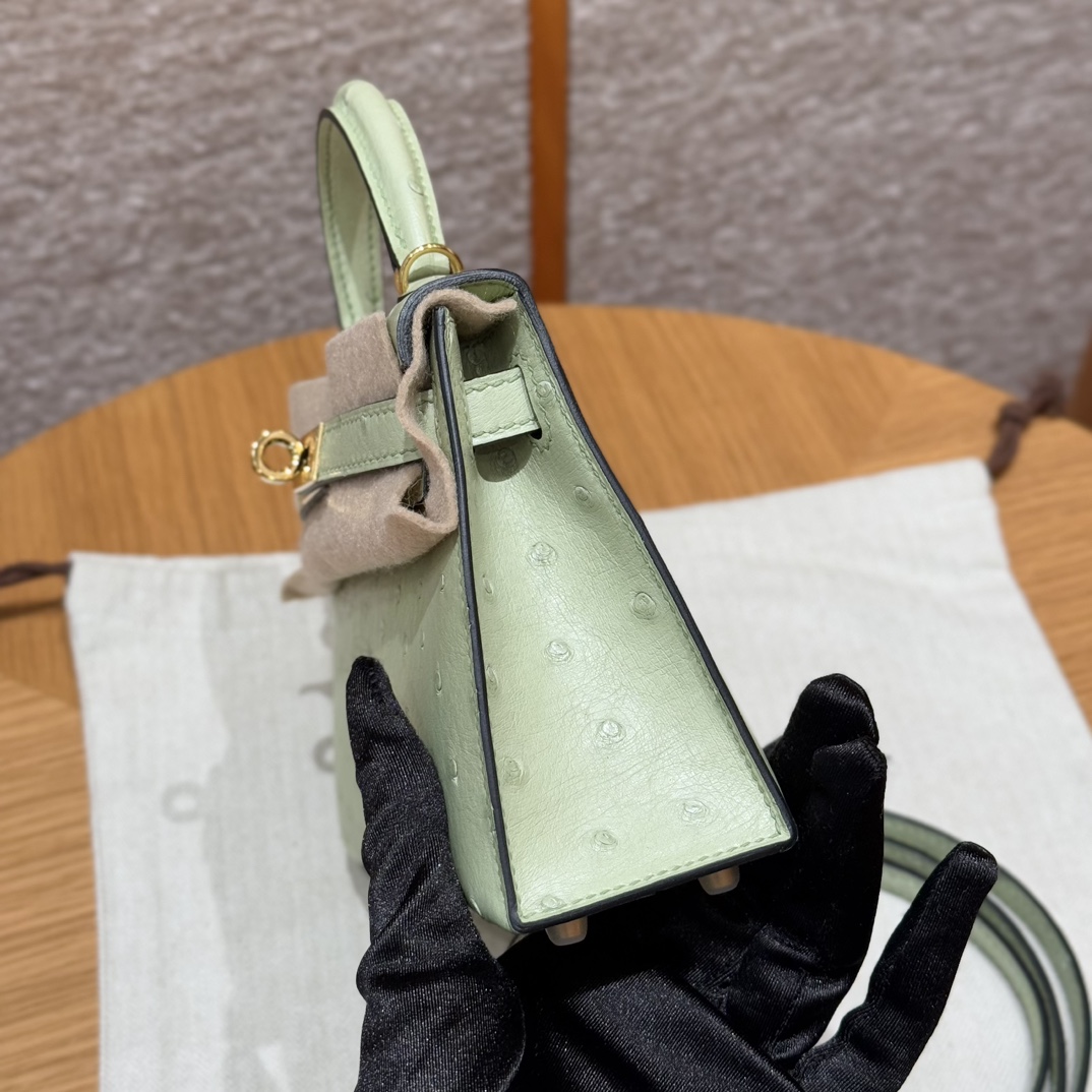 Hermès  Mini Kelly2 Size19 Vert Criquet  KK ostrich imported