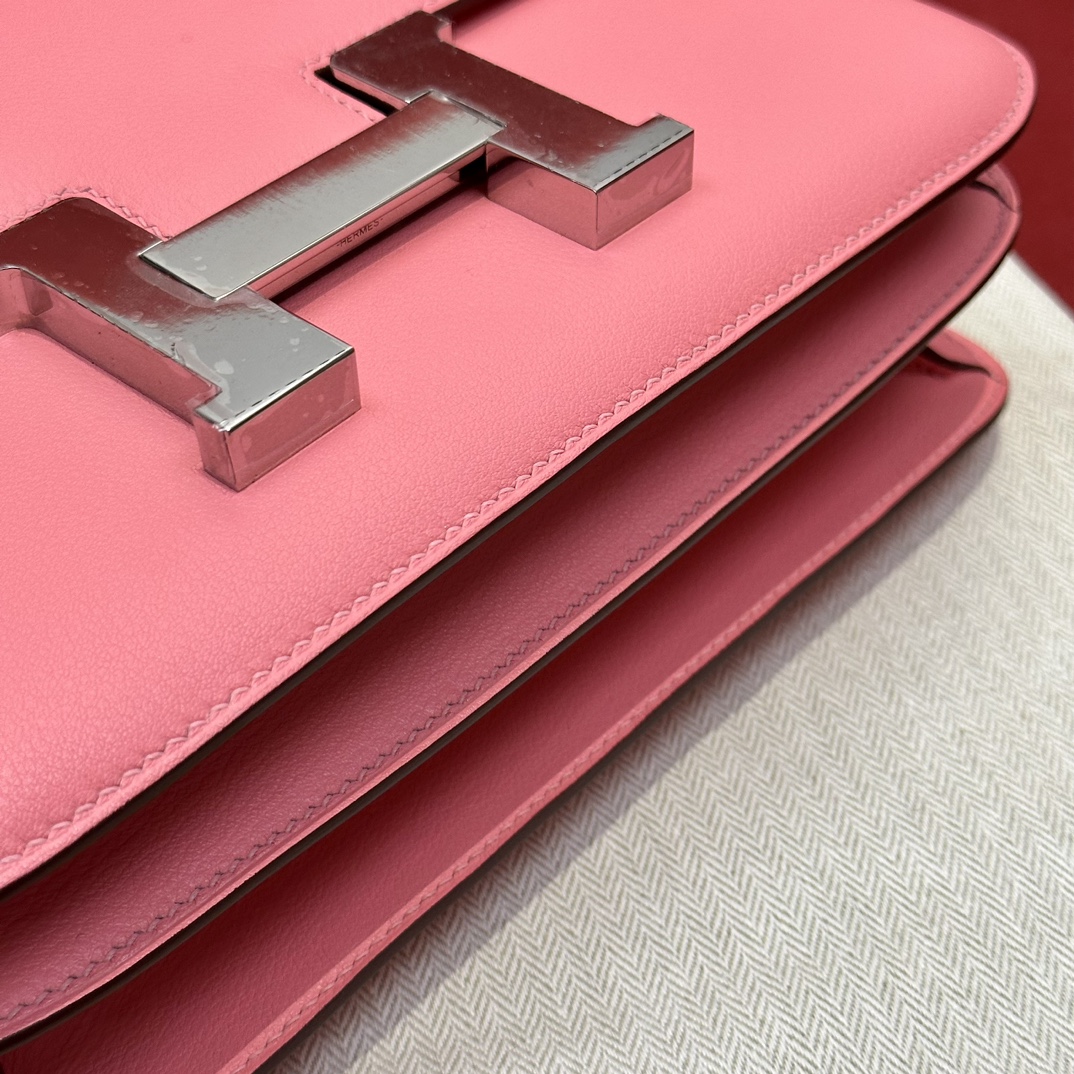 Hermès Constance 24 Summer Pink Swift