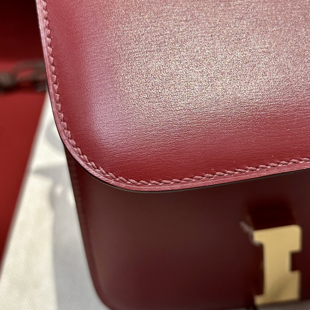 Hermès Constance 19 H Red Box