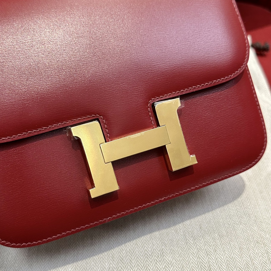 Hermès Constance 19 H Red Box
