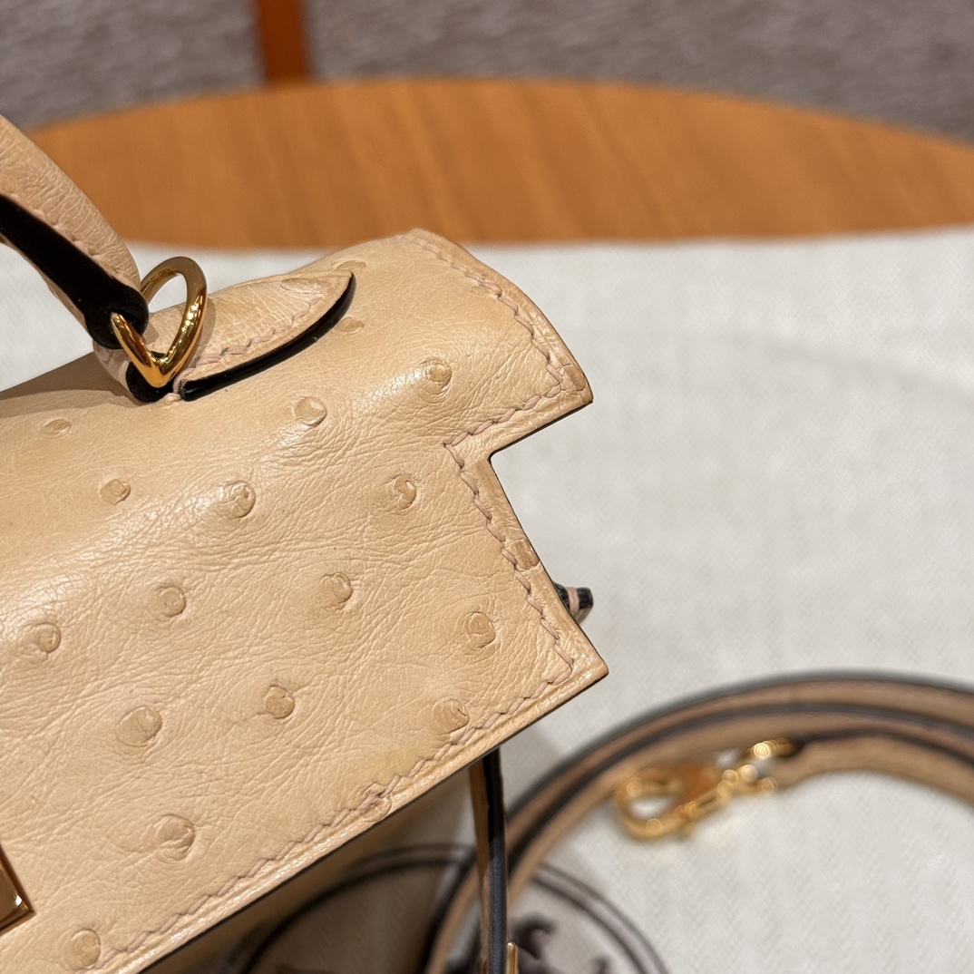 Hermès  Mini Kelly2 Size19 Chai  KK ostrich imported