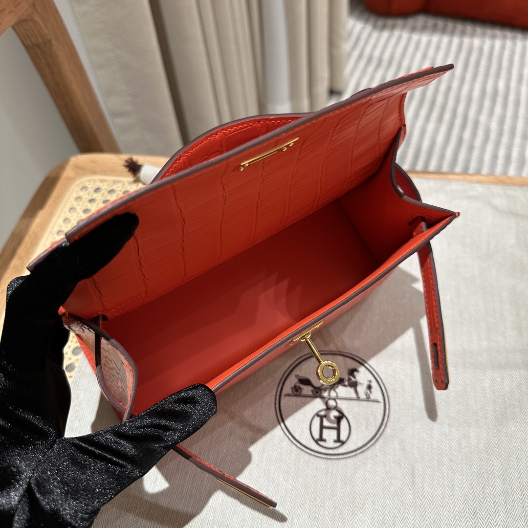 Hermès  Kelly Pochette 1 Orange Alligator🐊