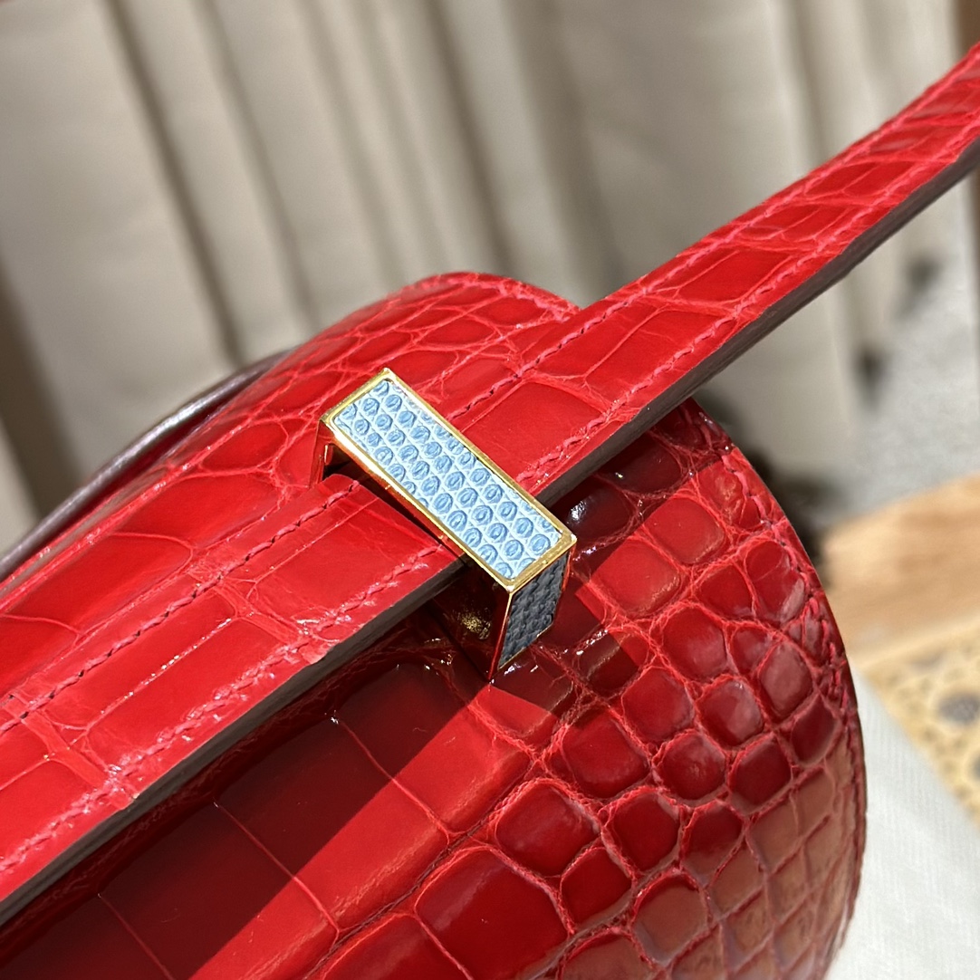 Hermès Constance 24  Braise Lisse Alligator🐊 imported