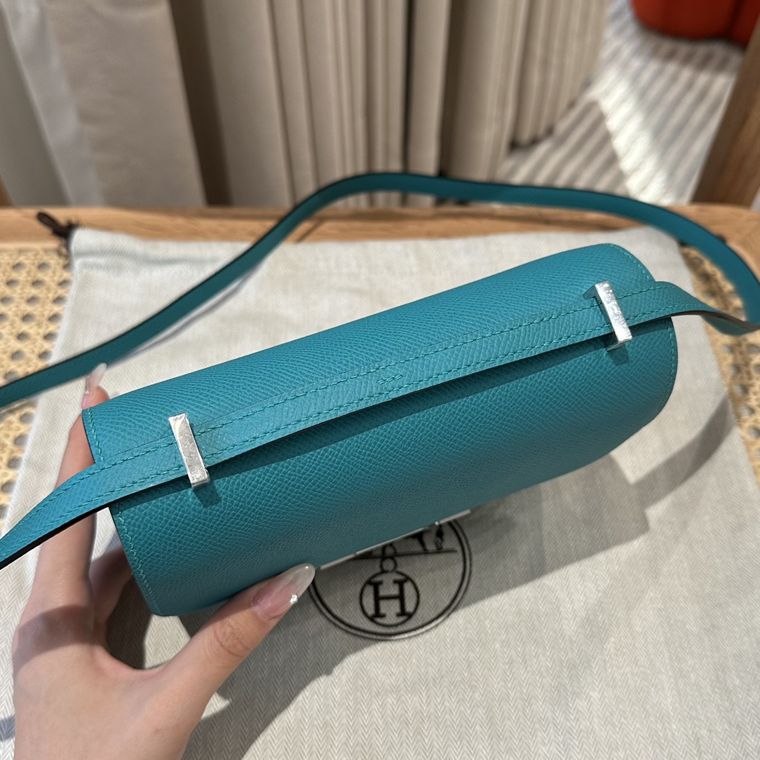 Hermès Constance 19 Jade Epsom
