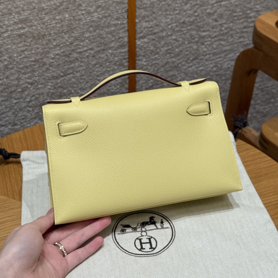 Hermès  Kelly Pochette 1 Jaune Poussin Epsom