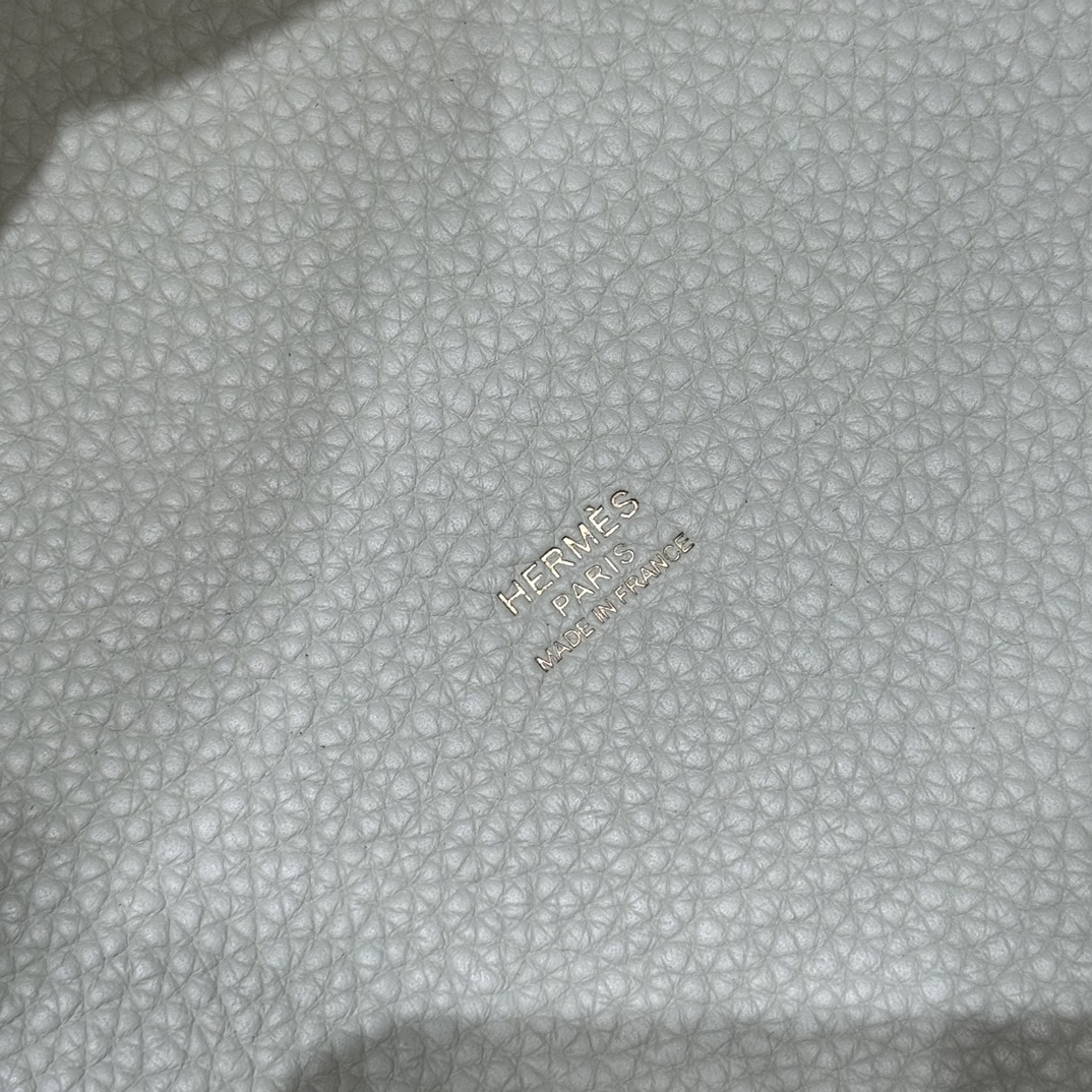 Hermès  Picotin lock 22 Vert Fizz Clemence