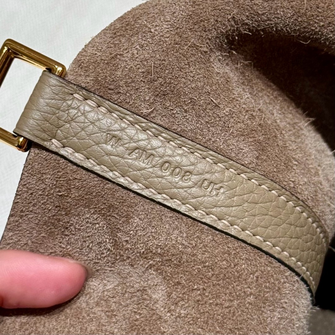 Hermès  Picotin lock 22 Beige Marfa Clemence