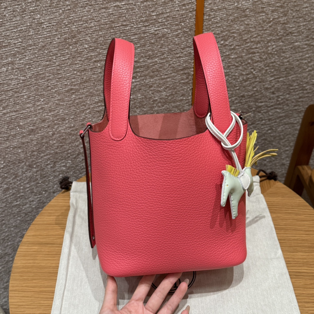 Hermès  Picotin lock 18 Rose lipstick Clemence