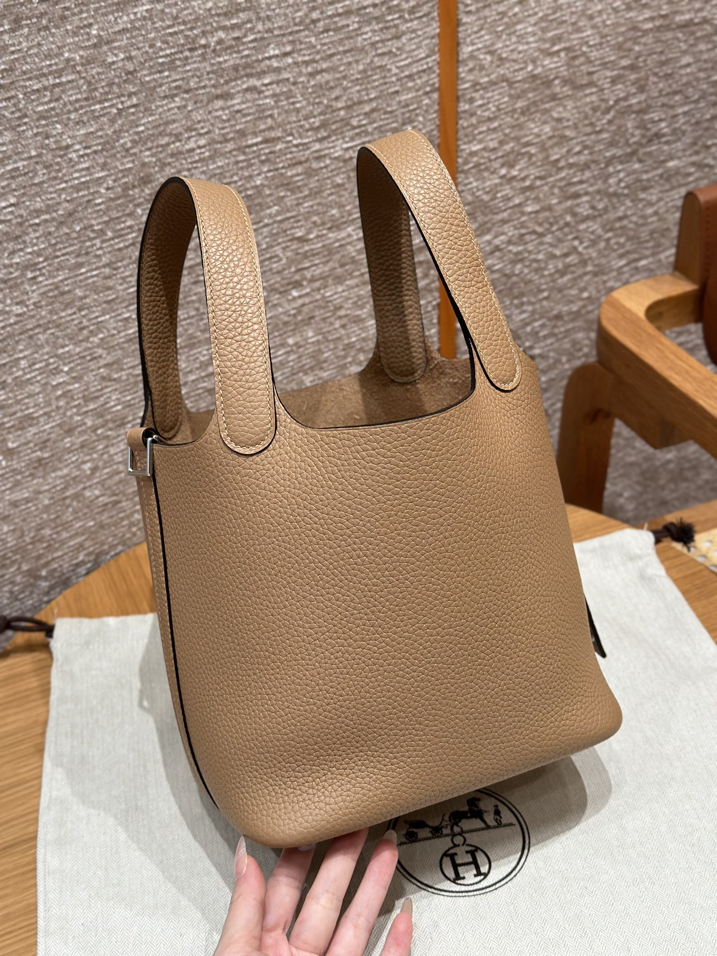 Hermès  Picotin lock  18 Chai Clemence