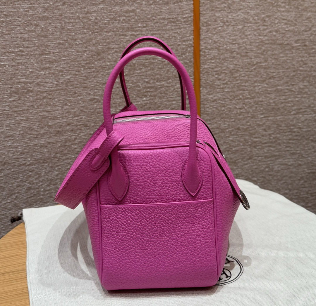 Hermès  Lindy 26  Magnolia Clemence