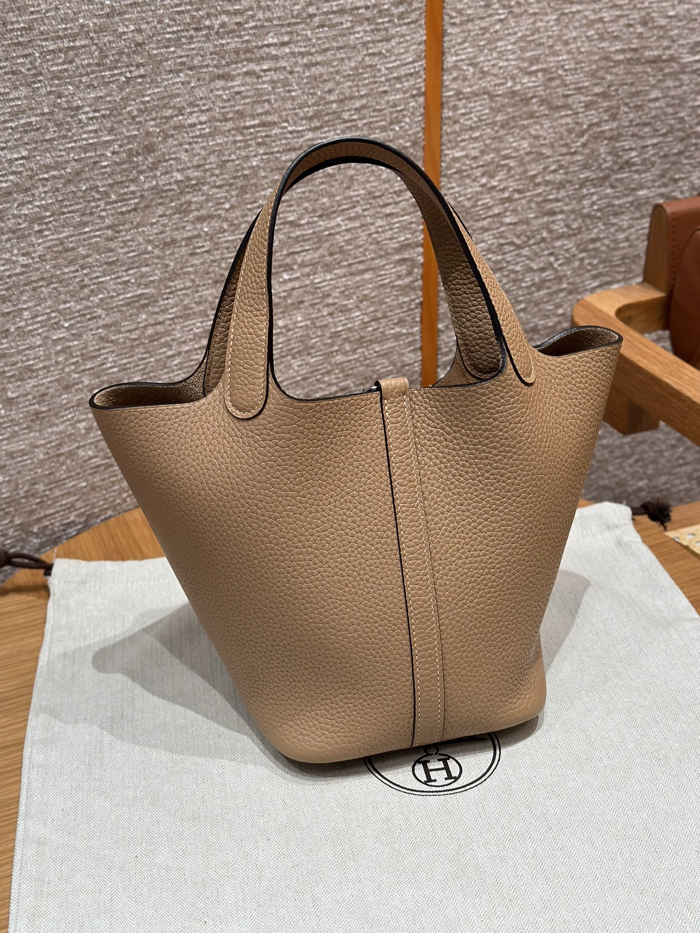 Hermès  Picotin lock  18 Chai Clemence