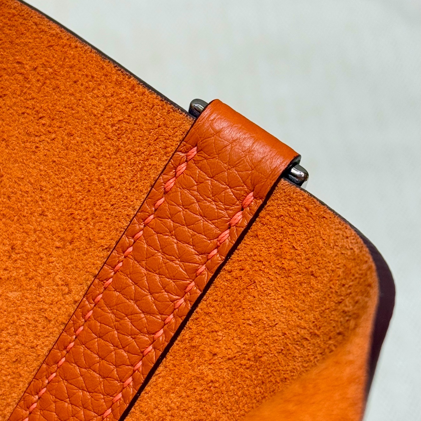 Hermès  Picotin lock 22 Orange Clemence