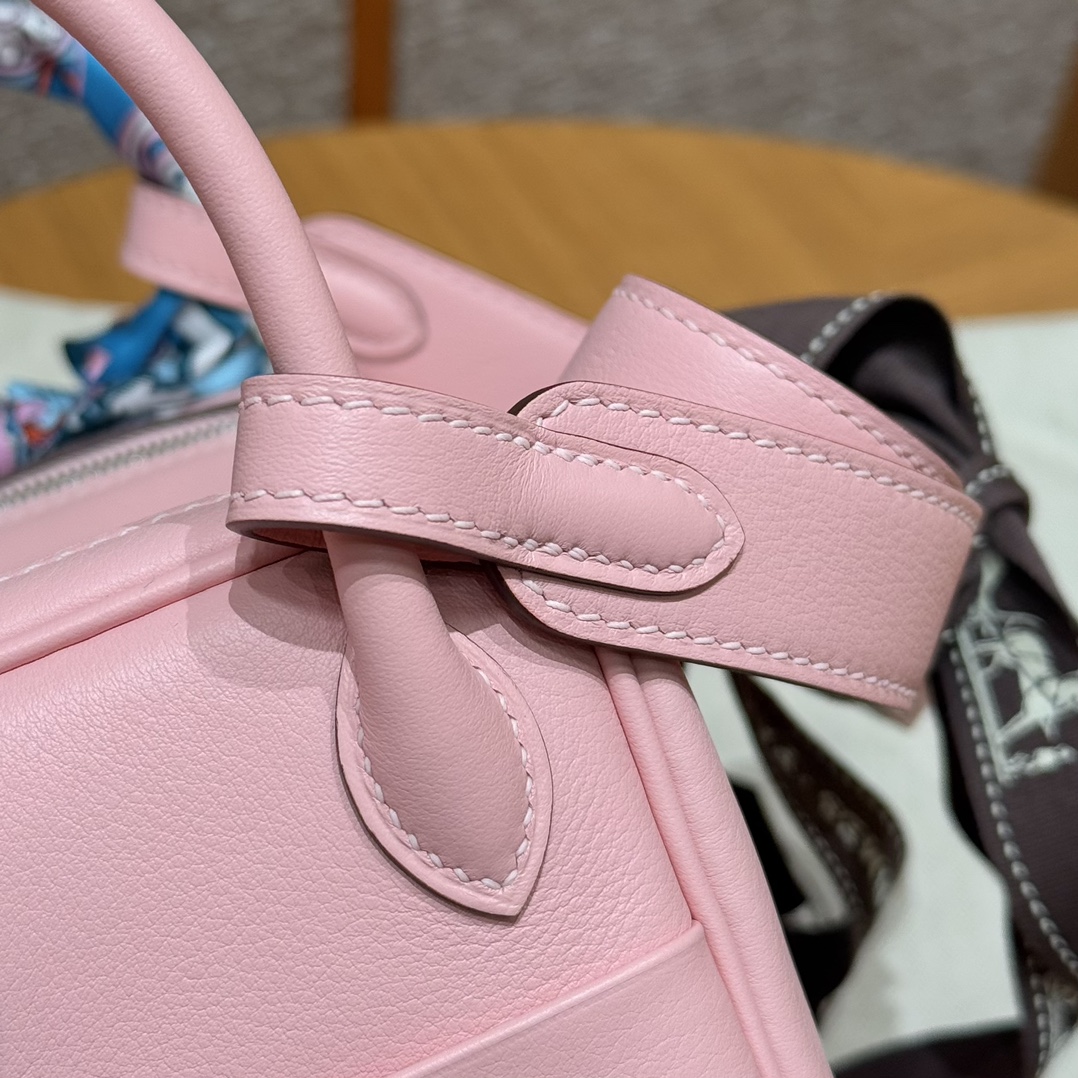 Hermès  Lindy 19  Rose Sakura  Swift
