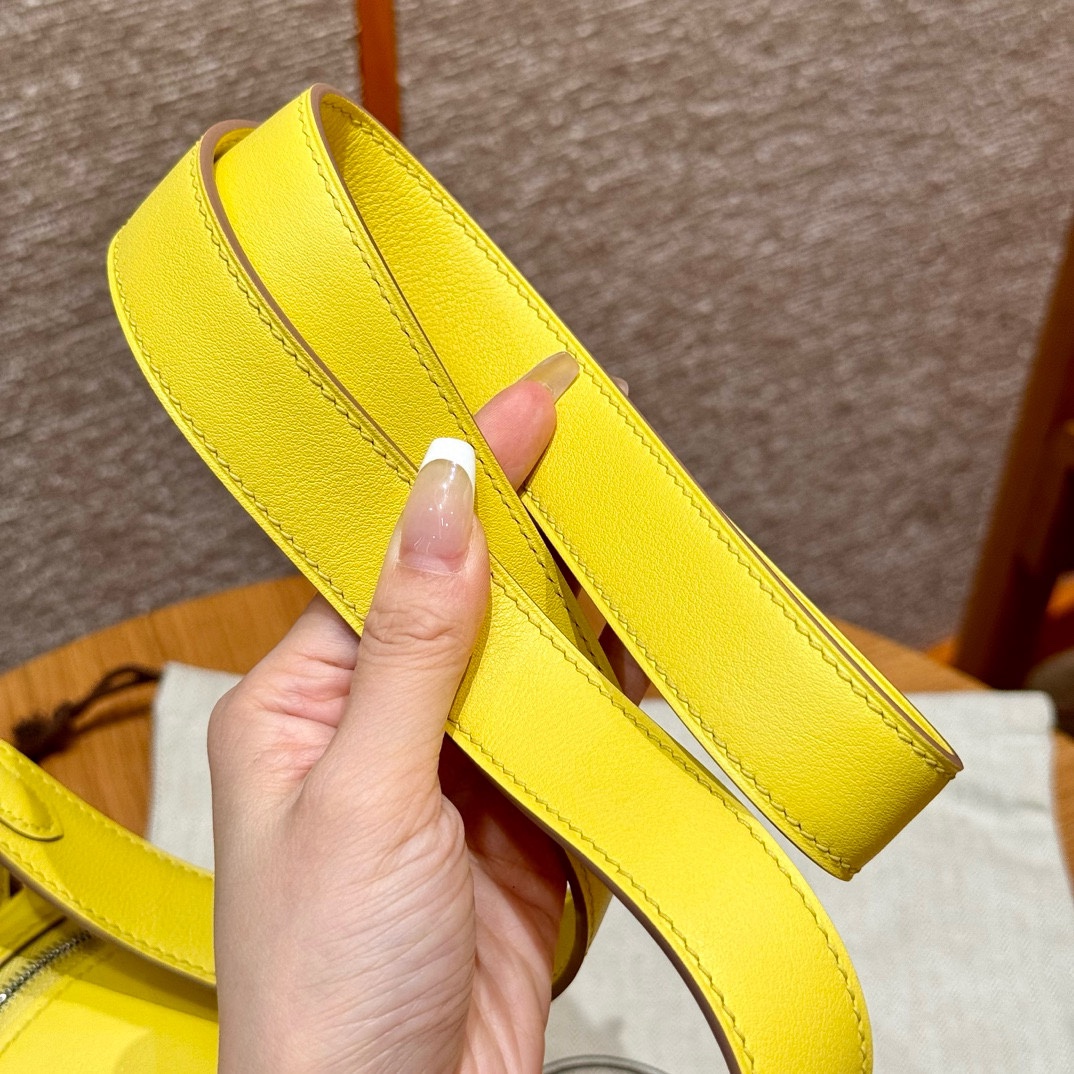 Hermès  Lindy 19 Lime Swift