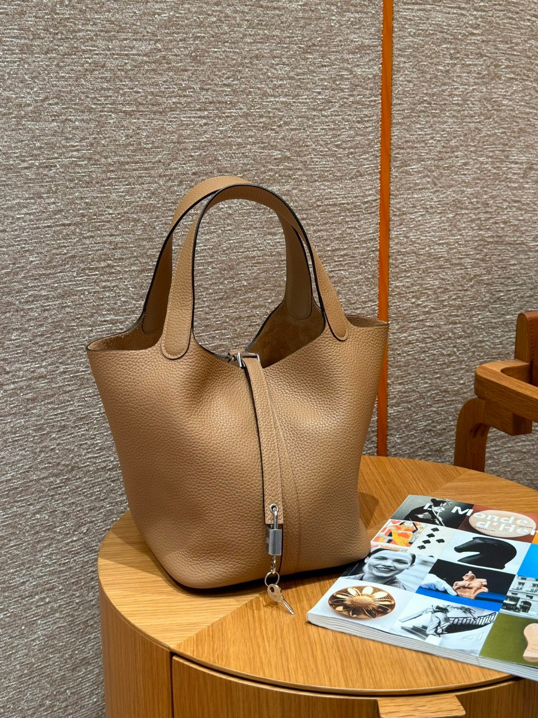 Hermès  Picotin lock 22 Chai Clemence