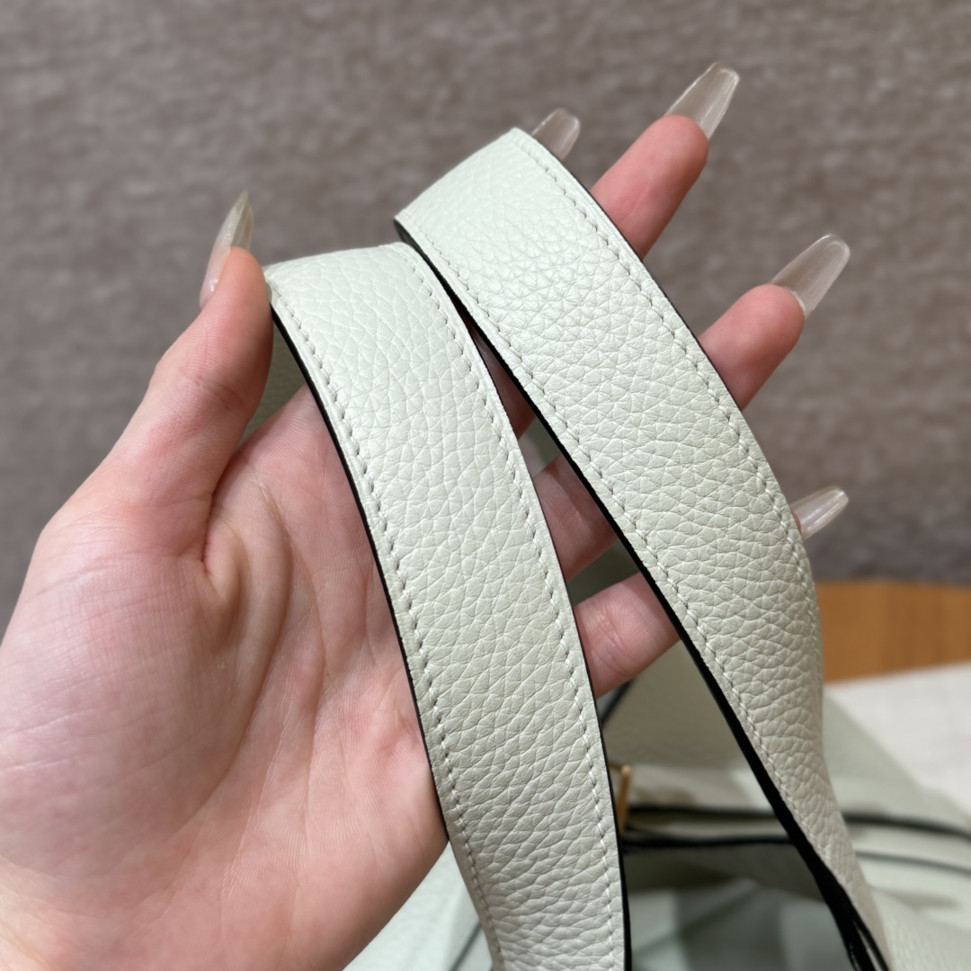 Hermès  Picotin lock 22 Vert Fizz Clemence