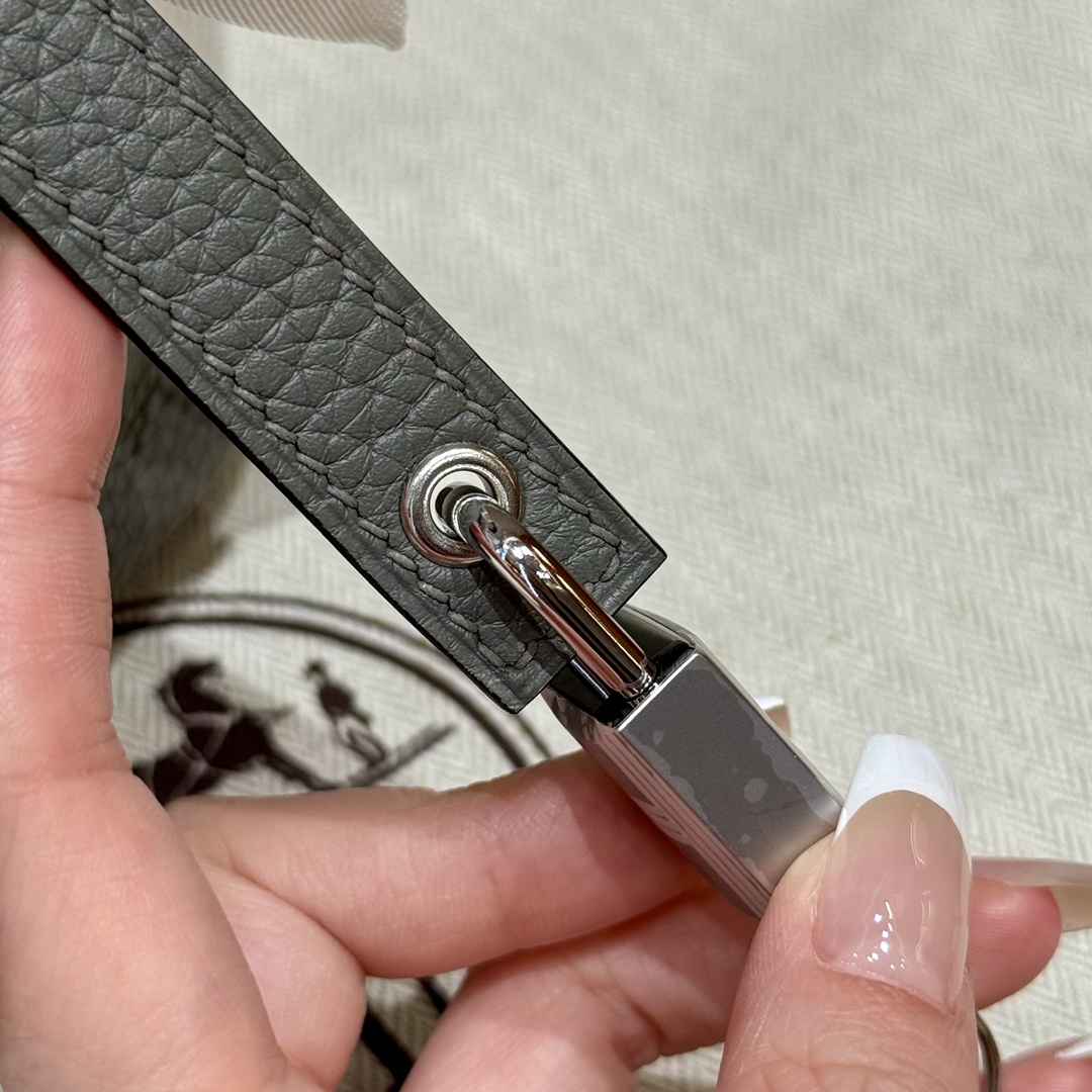 Hermès  Picotin lock 18  Girs Meyer Clemence