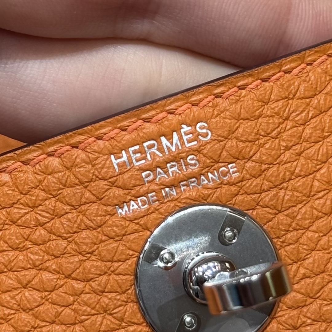 Hermès  Lindy 19 Orange Clemence