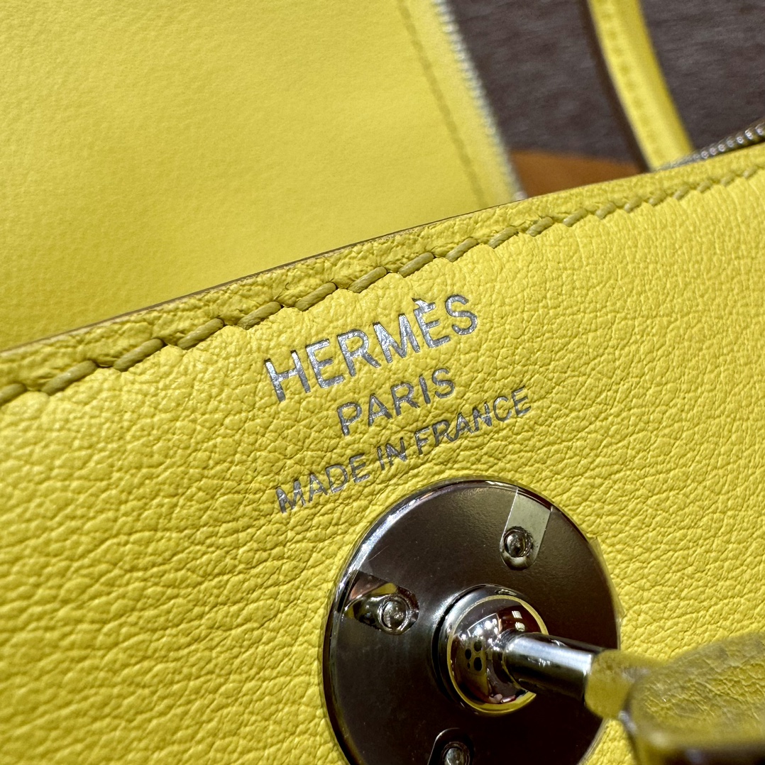 Hermès  Lindy 19 Lime Swift