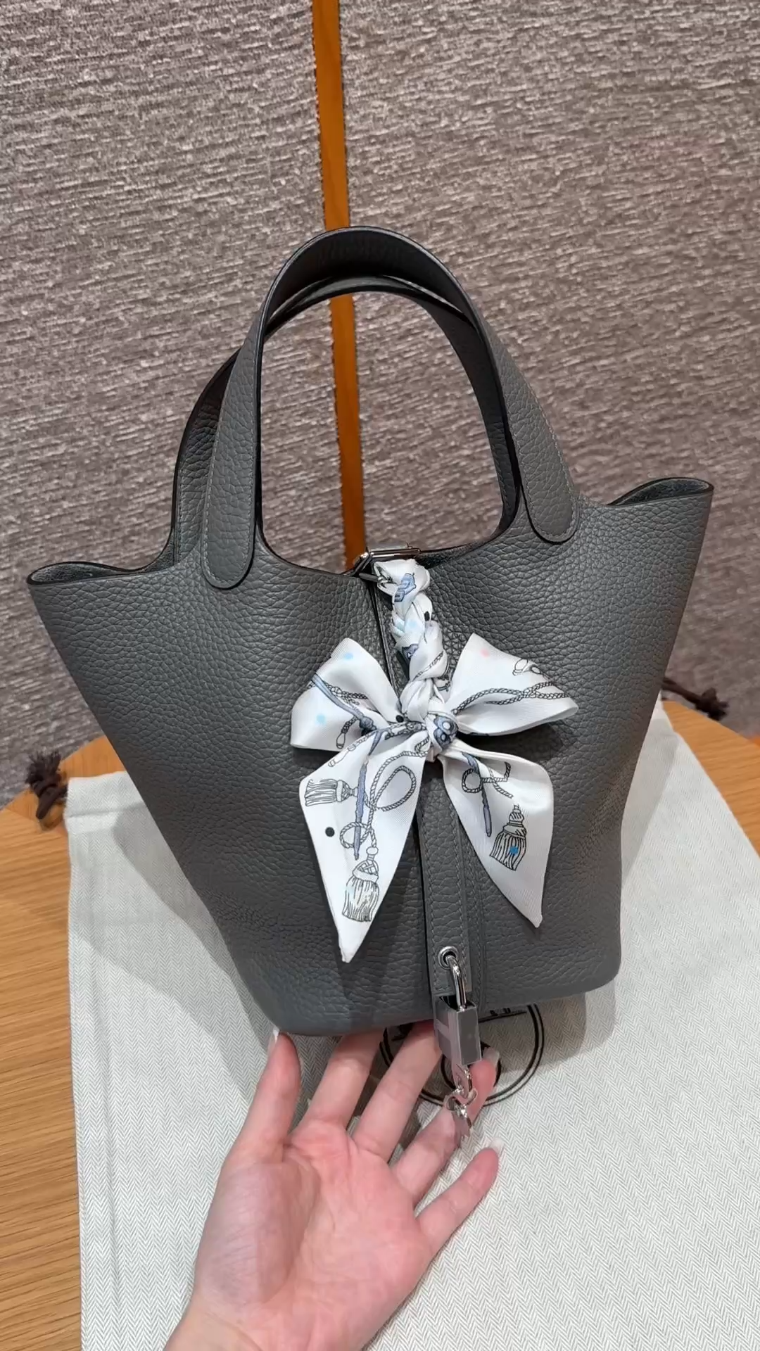 Hermès  Picotin lock 18  Girs Meyer Clemence