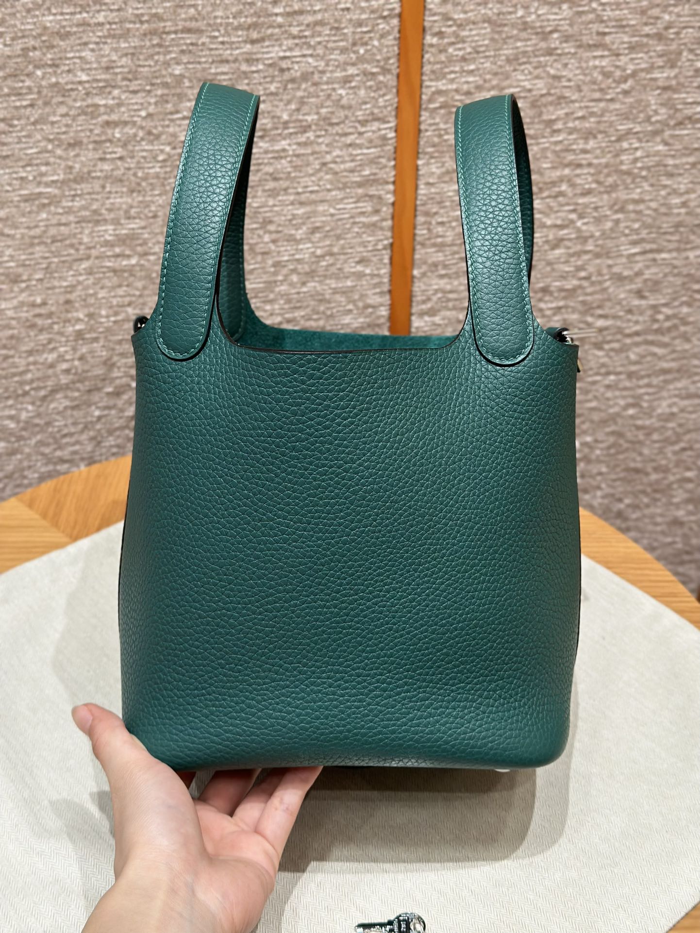 Hermès  Picotin lock  18  Malachite Clemence