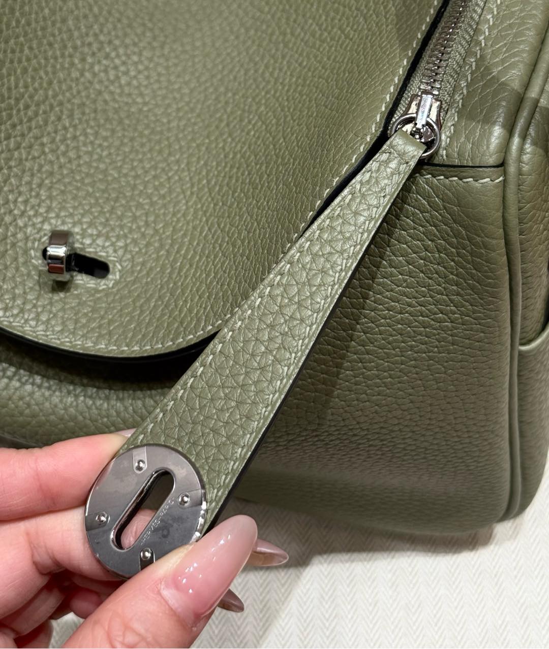 Hermès  Lindy 26 Sauge Clemenc