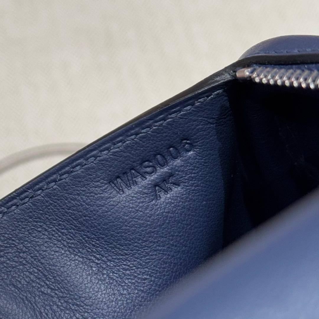 Hermès  Lindy 19 Blue saphir Swift and The fog- faced alligator