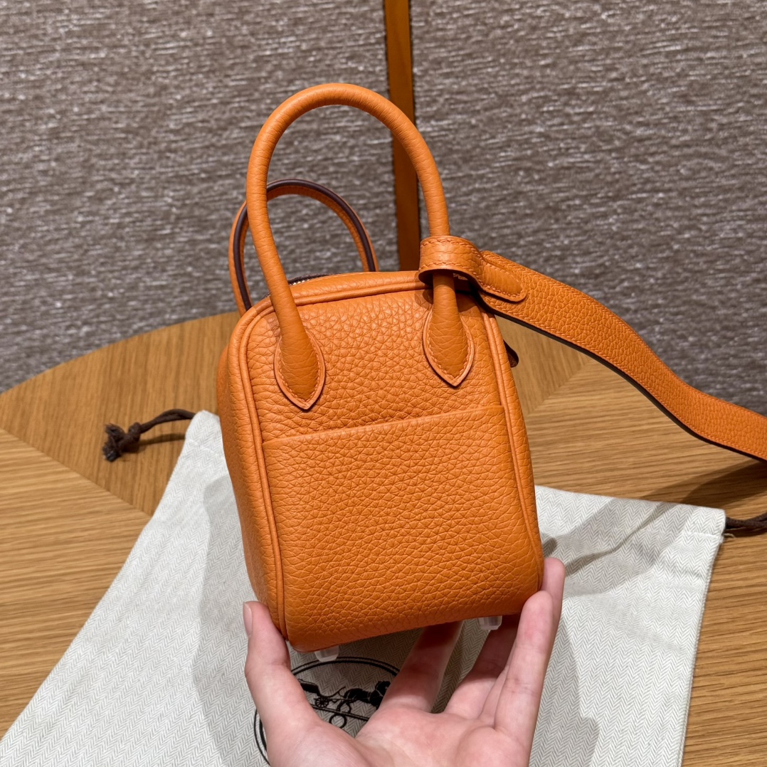 Hermès  Lindy 19 Orange Clemence