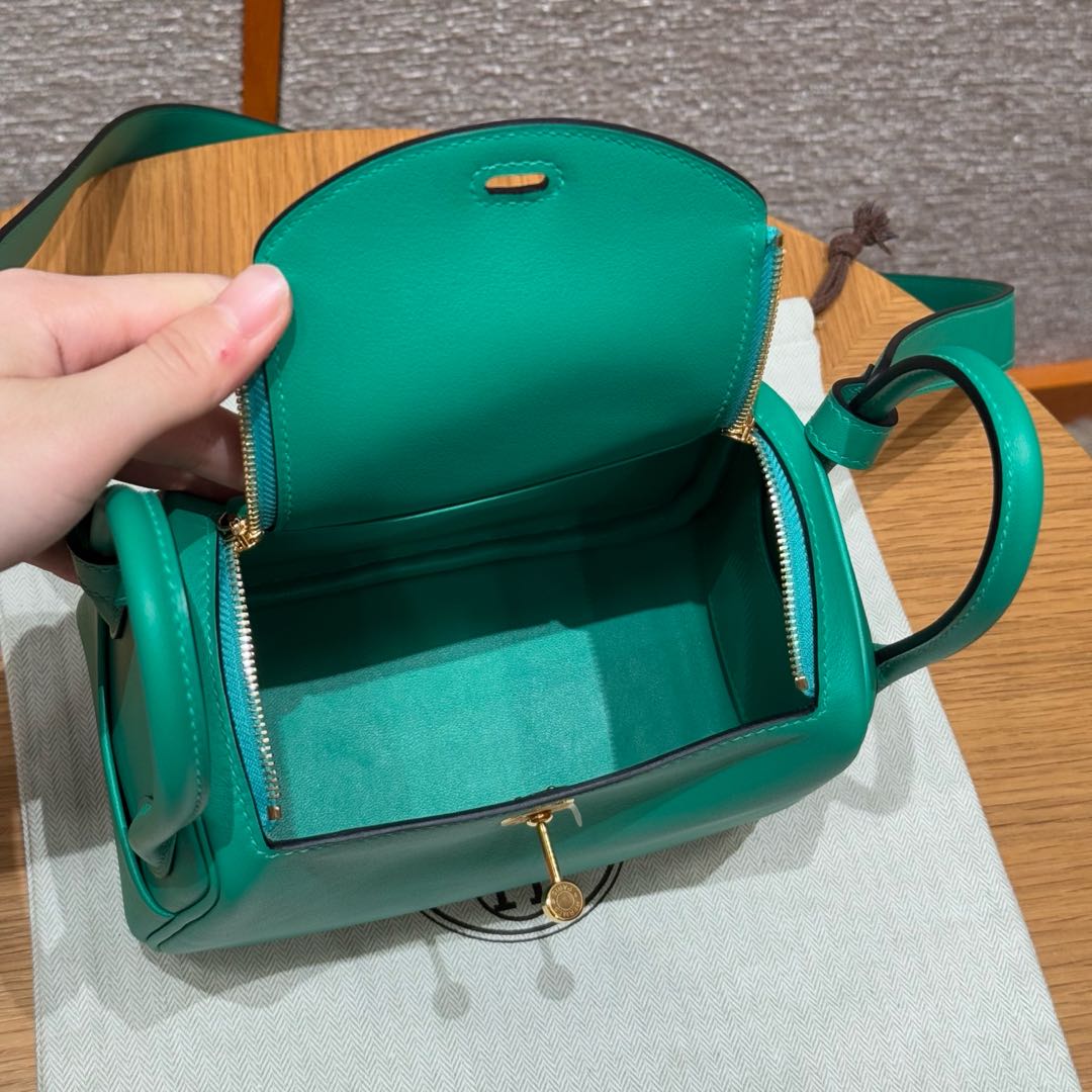 Hermès  Lindy 19  Menthe Swift