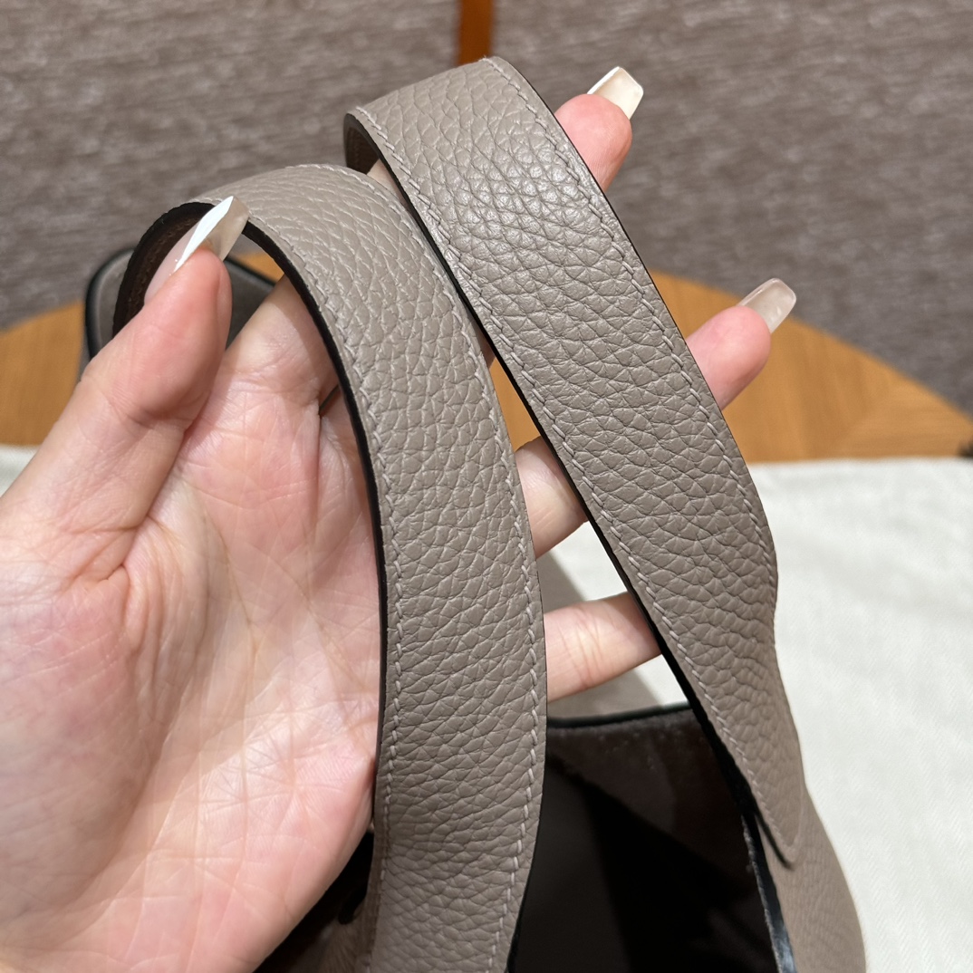 Hermès  Picotin lock  18 Girs Asphalted Clemence