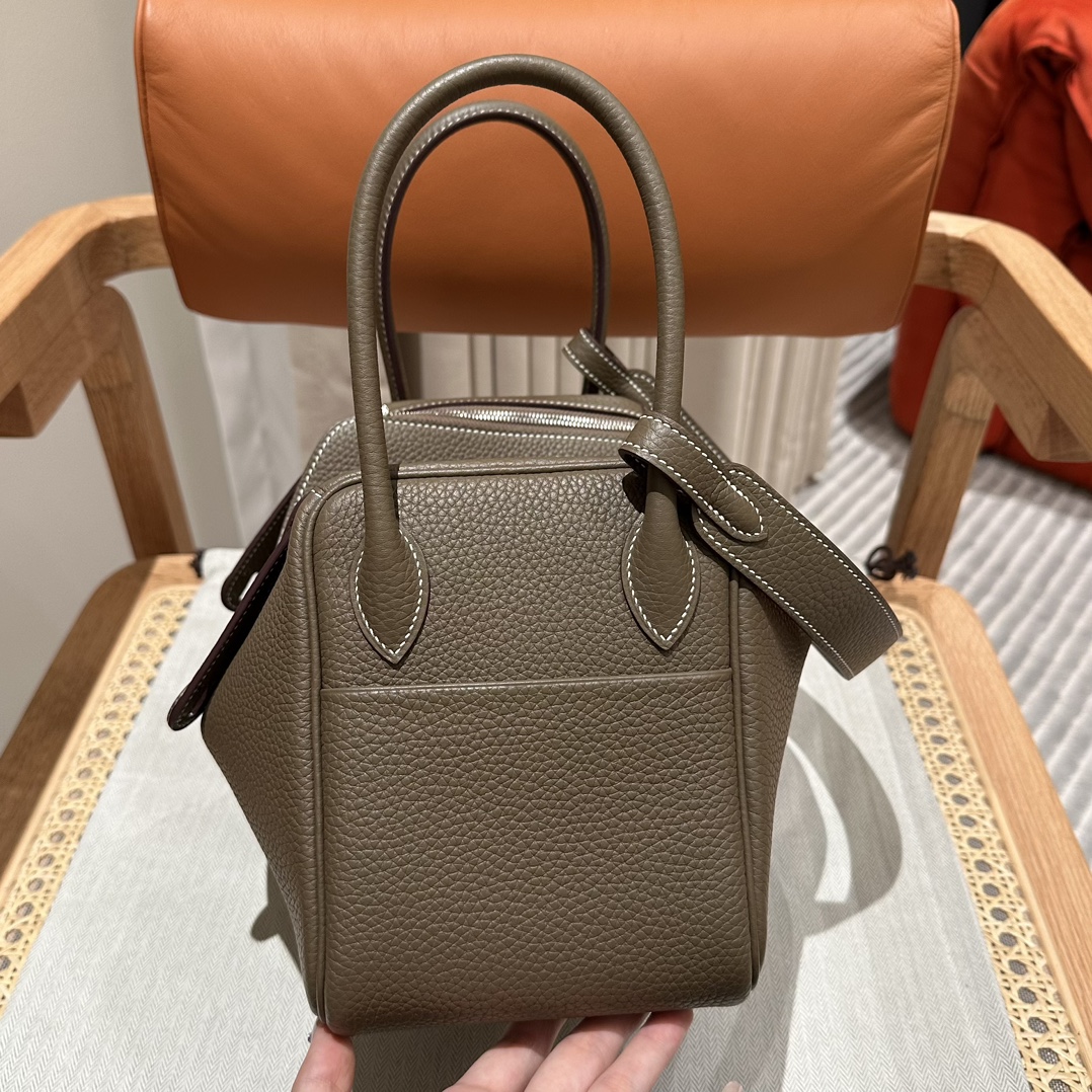 Hermès  Lindy 26 Etoupe Clemence