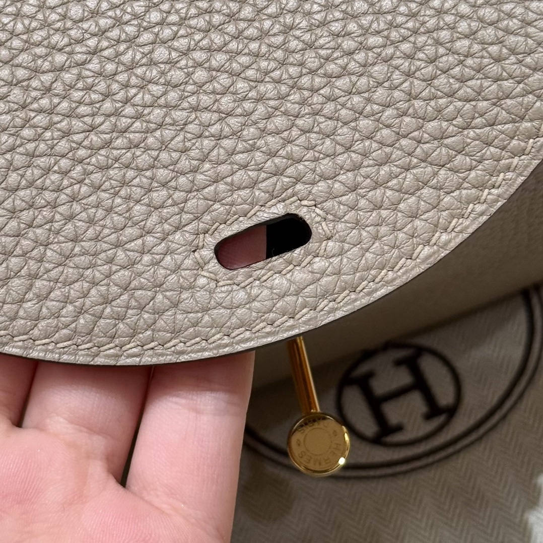 Hermès  Lindy 19 Gris tourterelle Clemence