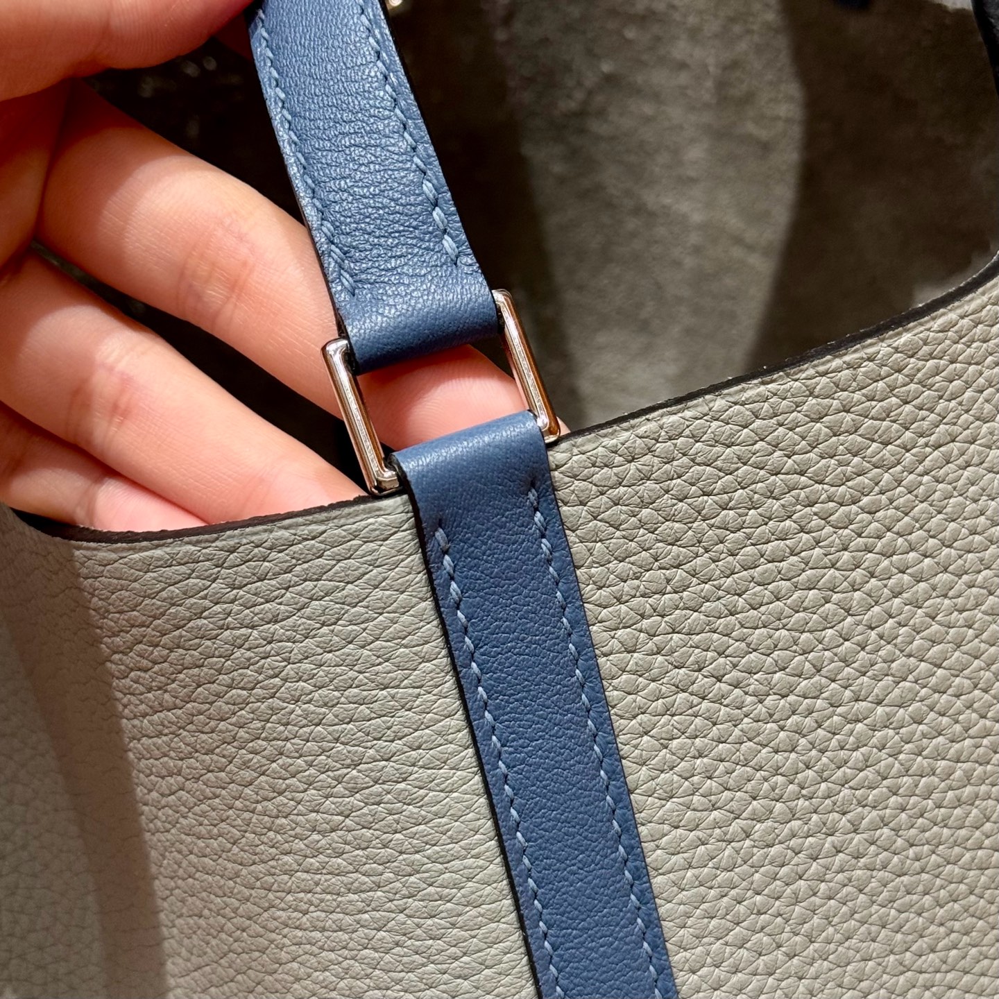 Hermès  Picotin lock 22  Girs Mouette and Blue Agate Clemence/Swift