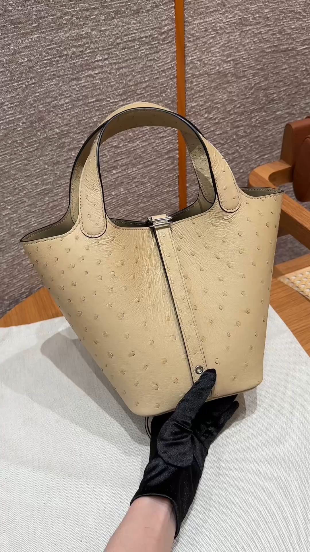 Hermès  Picotin lock  18 Trench KK ostrich Imported