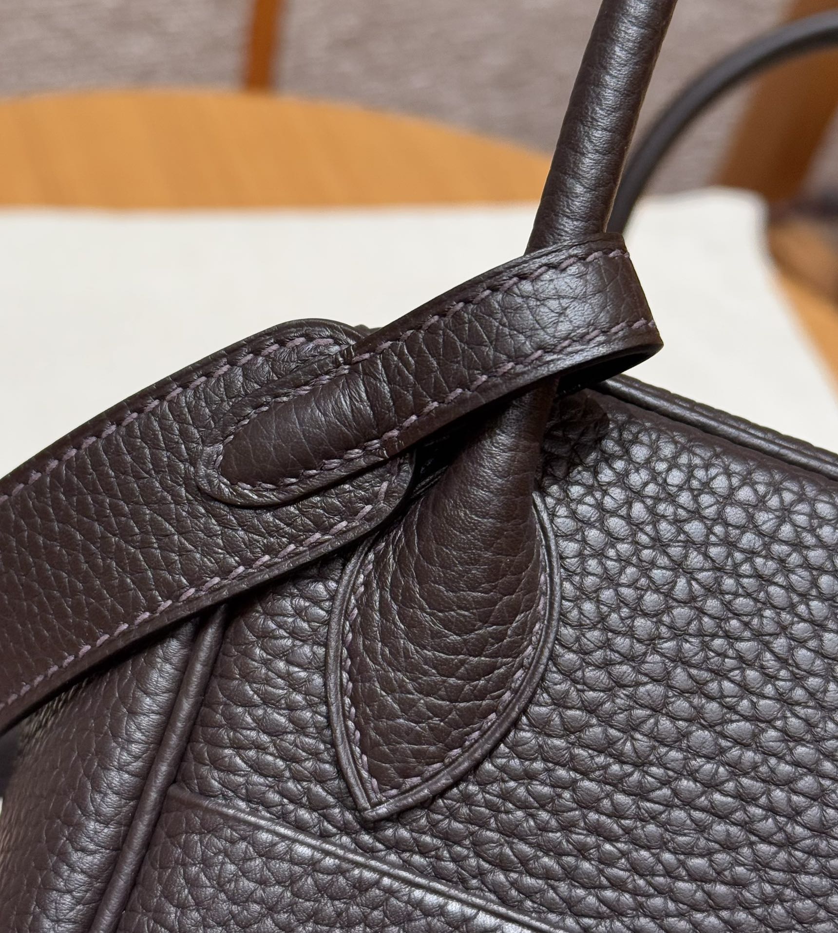 Hermès  Lindy 26 Macassar  Clemence