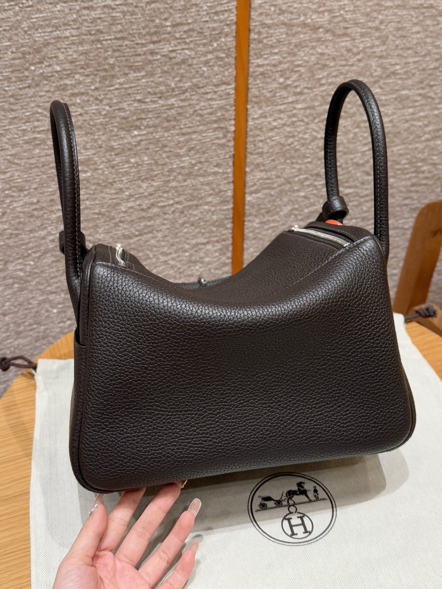 Hermès  Lindy 26 Macassar  Clemence