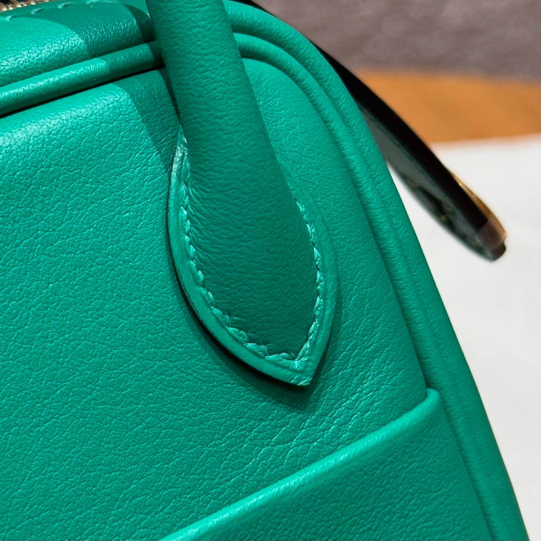 Hermès  Lindy 19  Menthe Swift