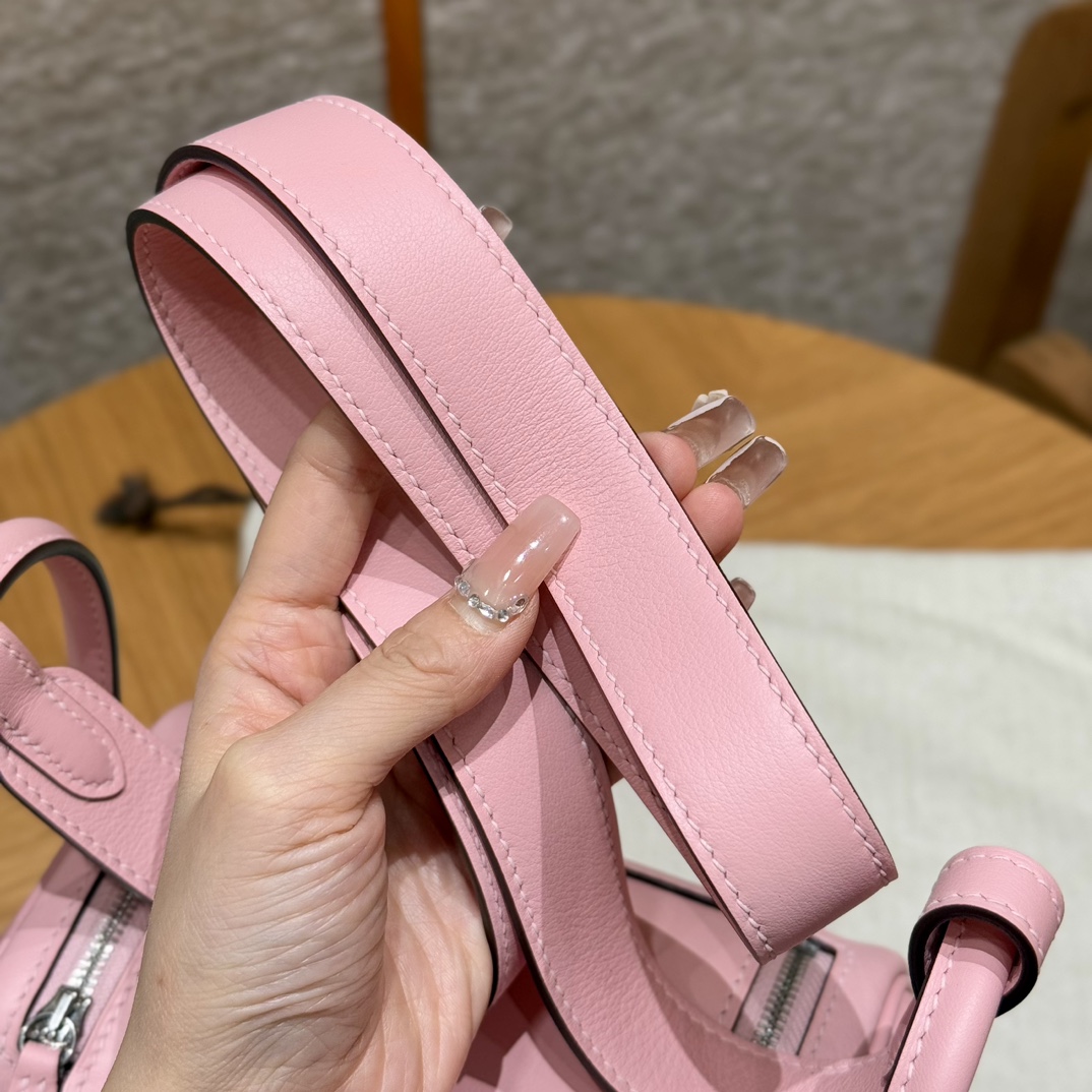 Hermès  Lindy 19  Rose Sakura  Swift