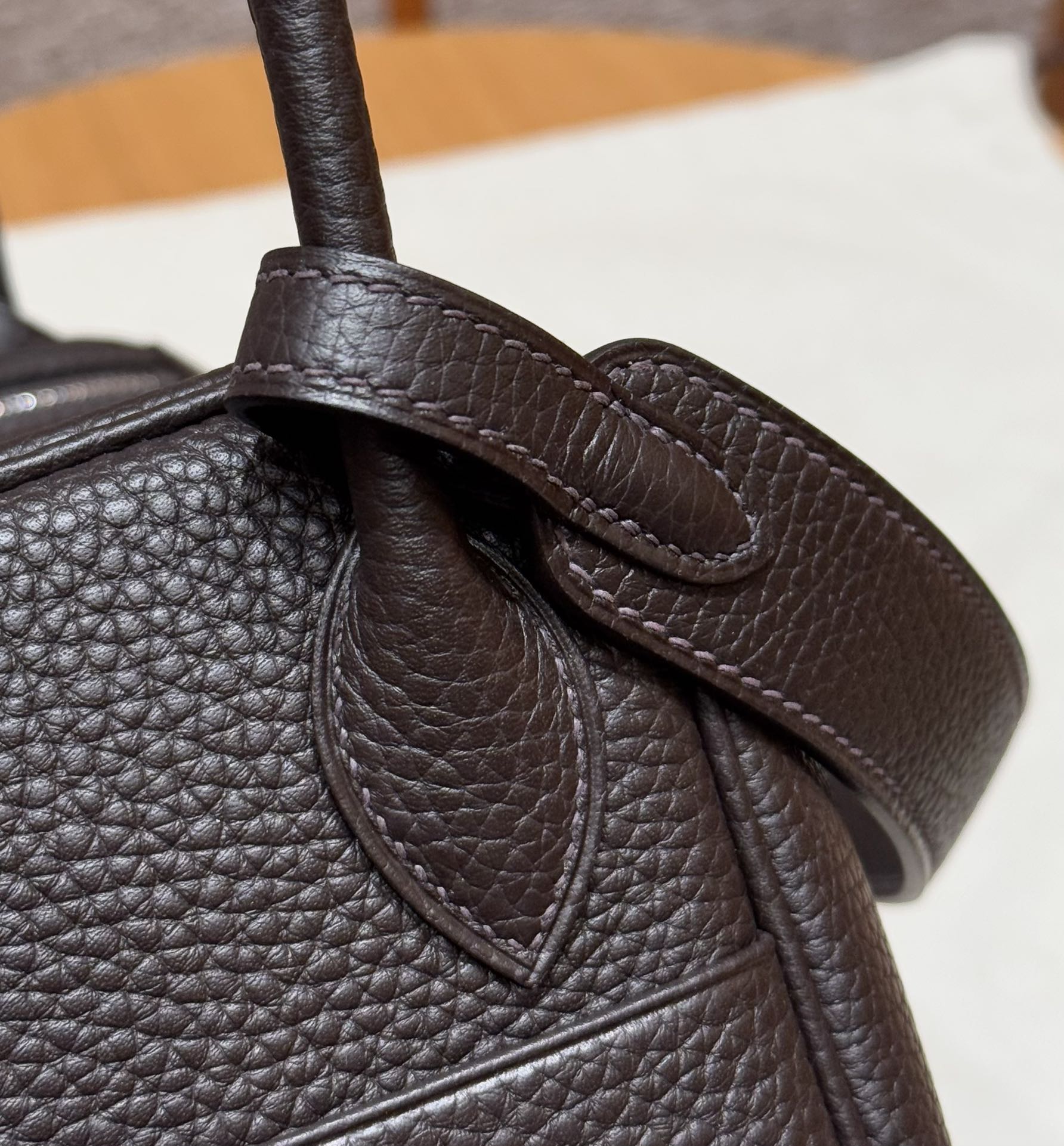 Hermès  Lindy 26 Macassar  Clemence