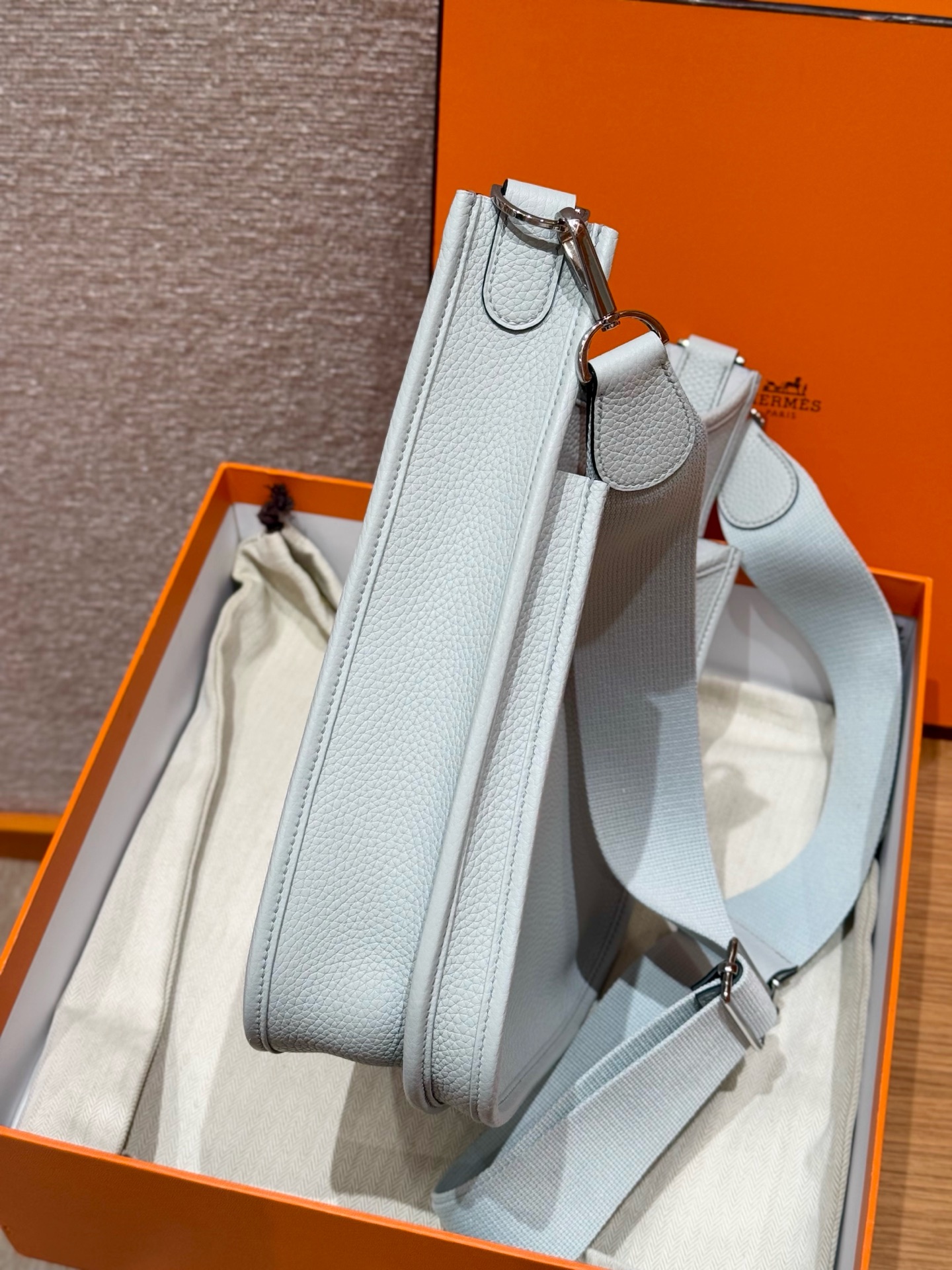 Hermès  Evelyne 29 Blue pale Clemence