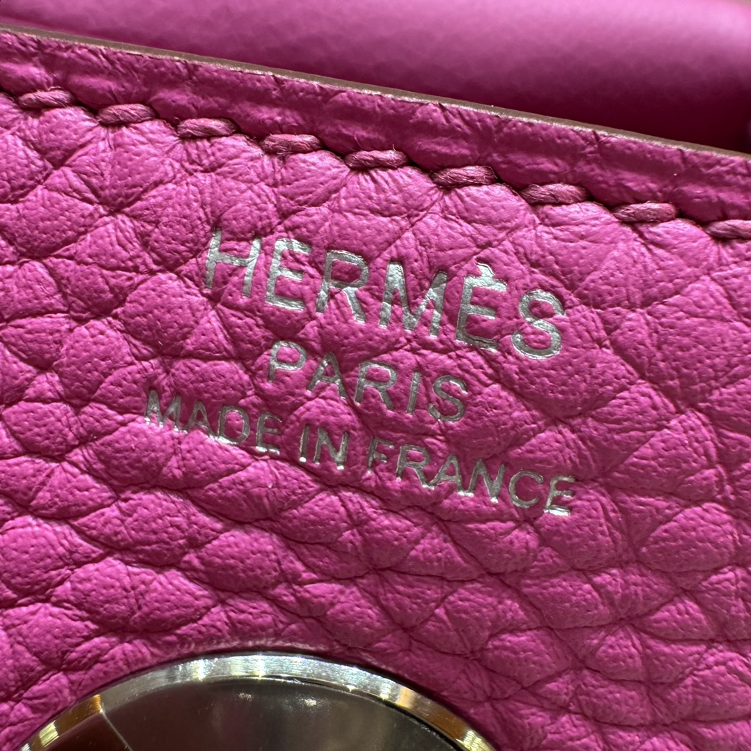 Hermès  Lindy 26  Magnolia Clemence