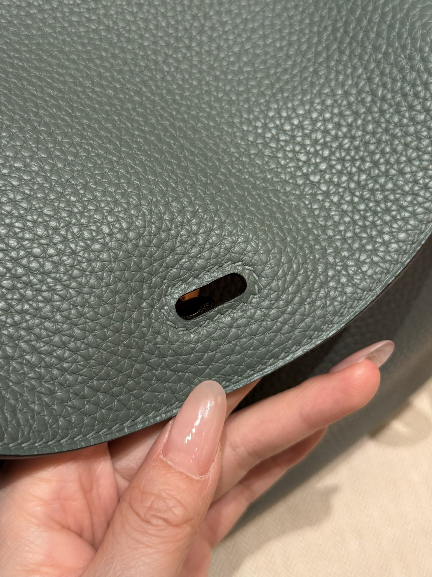 Hermès  Lindy 26 Vert Amanda  Clemence